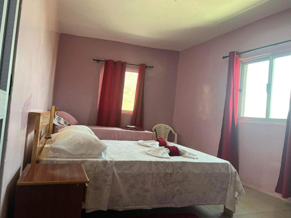 Bed and Breakfast Casa Ze & Sonia Portela Exterior foto